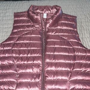 Lululemon Pack It Down Vest *Shine size 10 NWT
